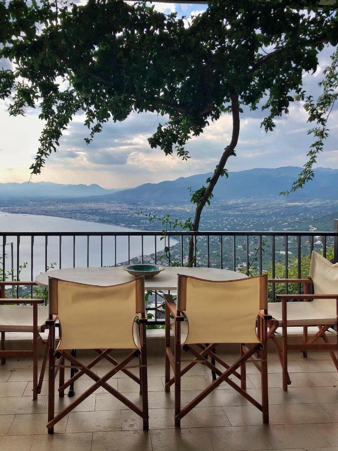Gaia Guest House Kalamata Ngoại thất bức ảnh