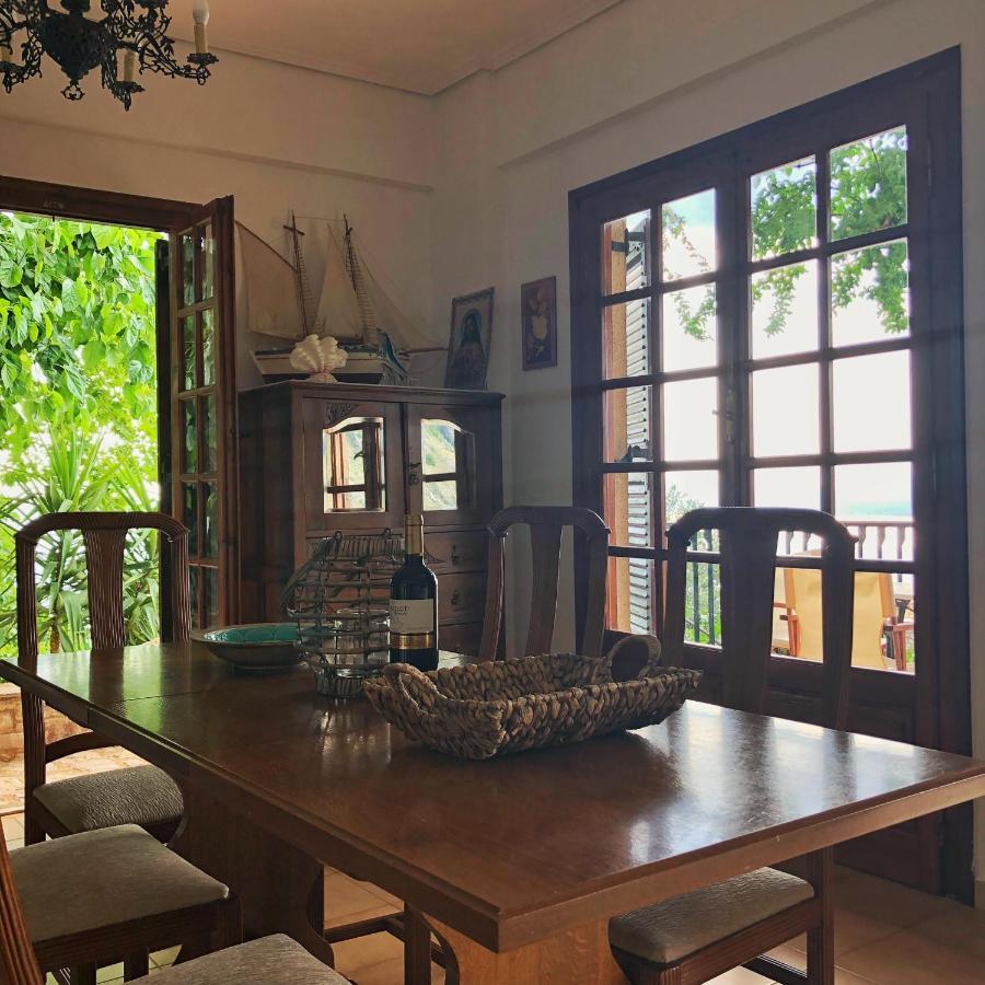 Gaia Guest House Kalamata Ngoại thất bức ảnh